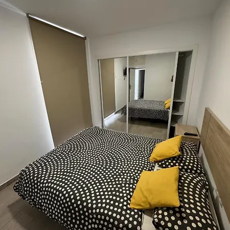 Estupendo Con Dos Apartment